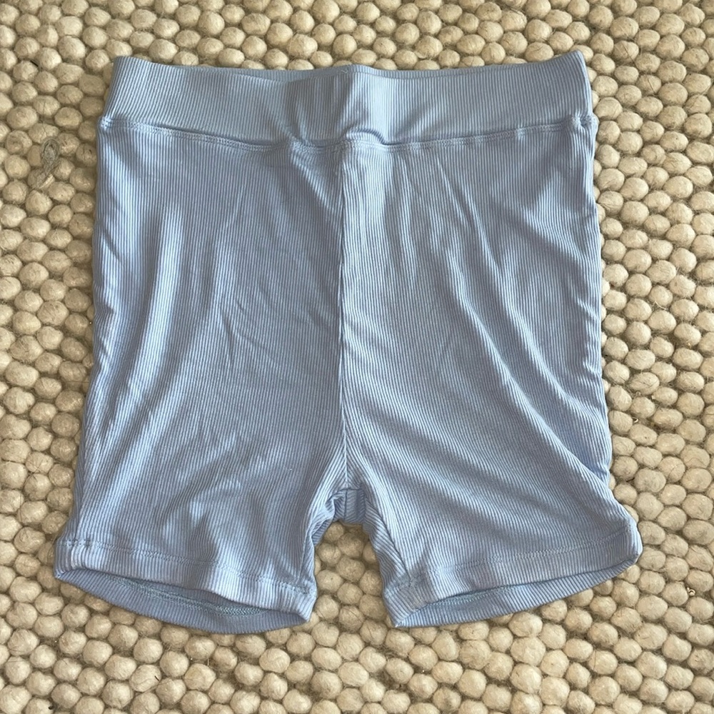 Kittenish biker shorts